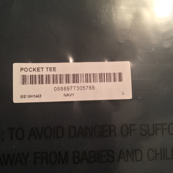 Supreme Pocket Tee Navy - Picture 2 of 3